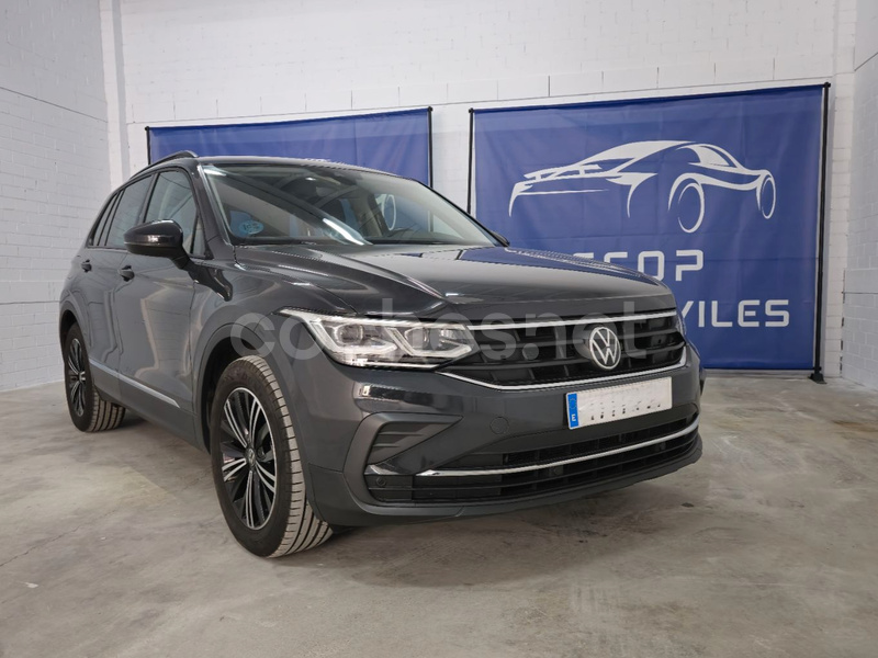 VOLKSWAGEN Tiguan Advance 2.0 TDI DSG