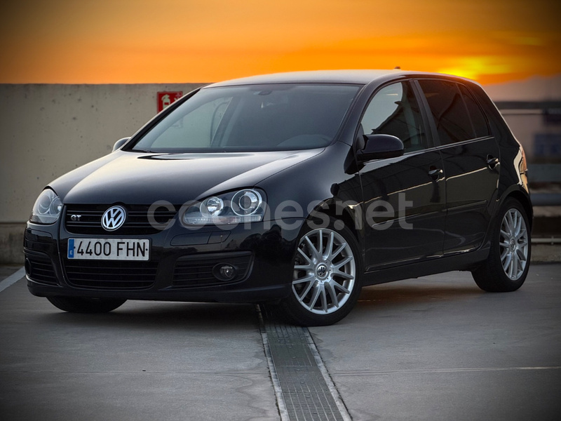 VOLKSWAGEN Golf 2.0 TDI GT