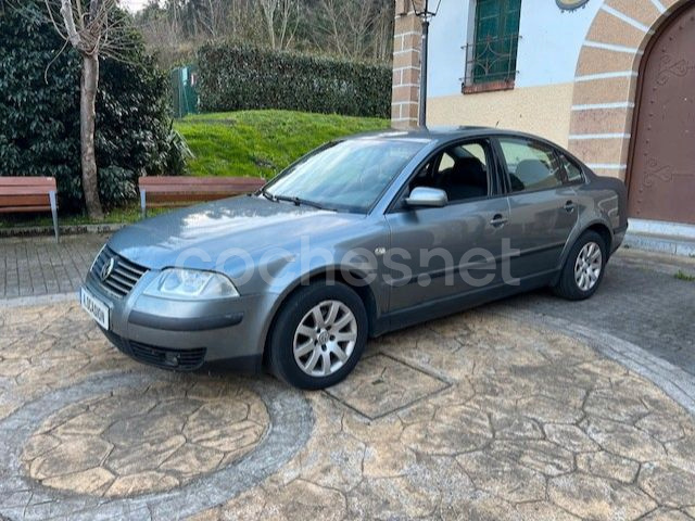 VOLKSWAGEN Passat 1.9 TDi Comfortline