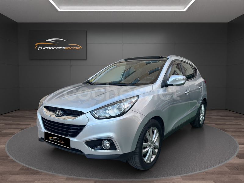 HYUNDAI ix35 2.0 CRDi GLS Style Sky Nav. Aut.