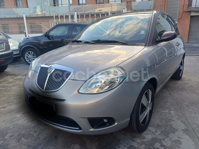 LANCIA Ypsilon 1.4 16v Oro