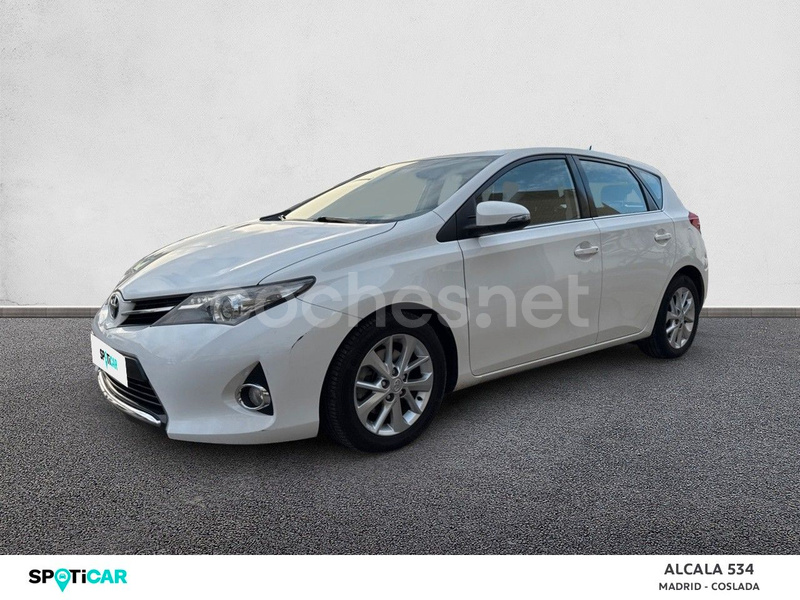 TOYOTA Auris 120D Active