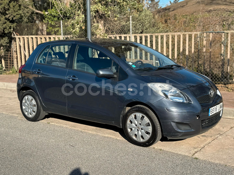 TOYOTA Yaris 1.3 VVTI Active Comfortdrive