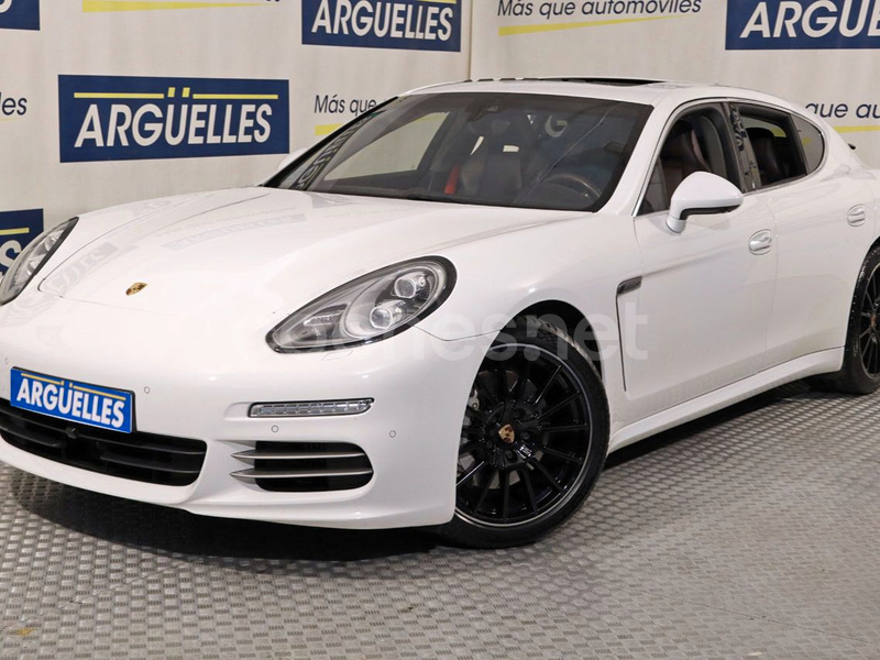 PORSCHE Panamera 3.0 4S