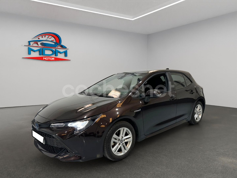 TOYOTA Corolla 2.0 180H ADVANCE ECVT