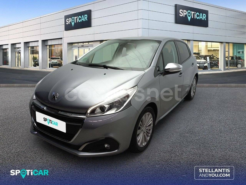 PEUGEOT 208 Signature 1.2L PureTech