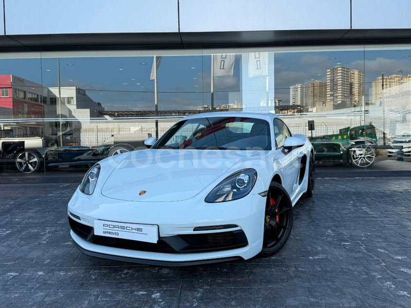 PORSCHE 718 Cayman GTS 4.0