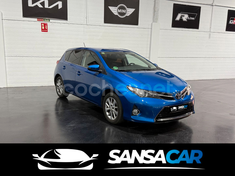 TOYOTA Auris 130 Feel