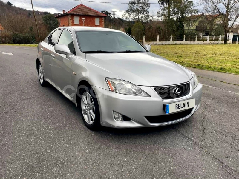 LEXUS IS220d Sport Multimedia