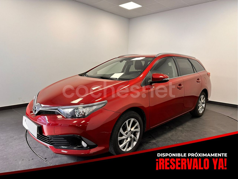 TOYOTA Auris 1.2 120T Active Touring Sports