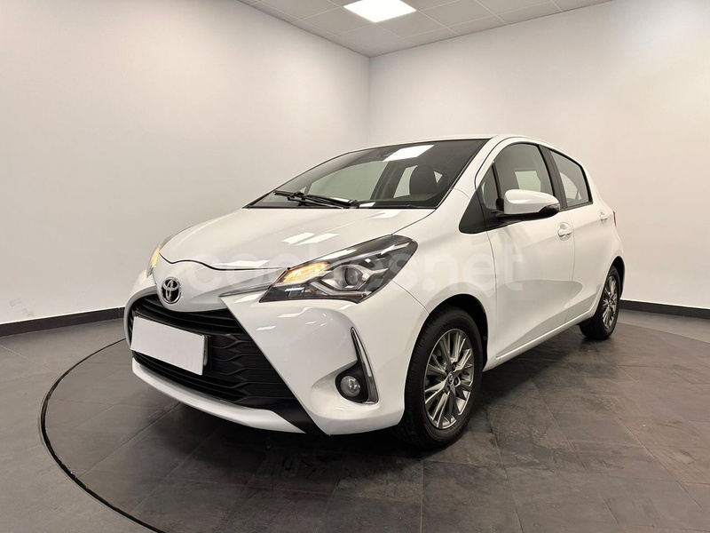 TOYOTA Yaris 1.0 70 Active Tech