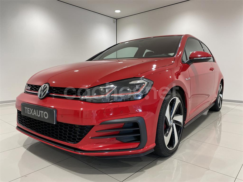 VOLKSWAGEN Golf GTI Performance 2.0 TSI