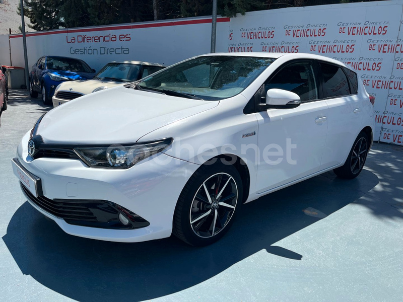 TOYOTA Auris 1.8 140H Hybrid Feel