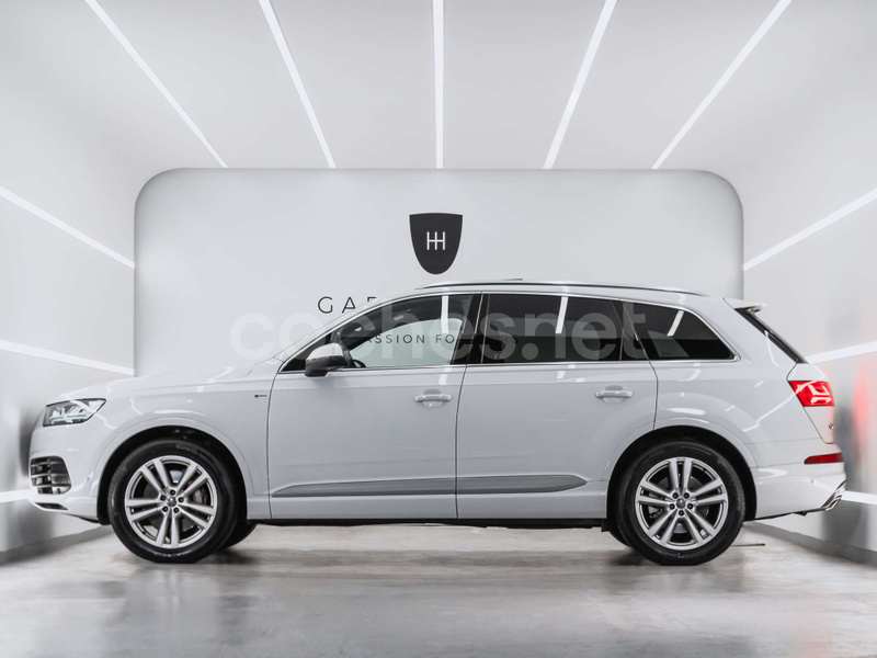 AUDI Q7 50 TDI quattro tiptronic