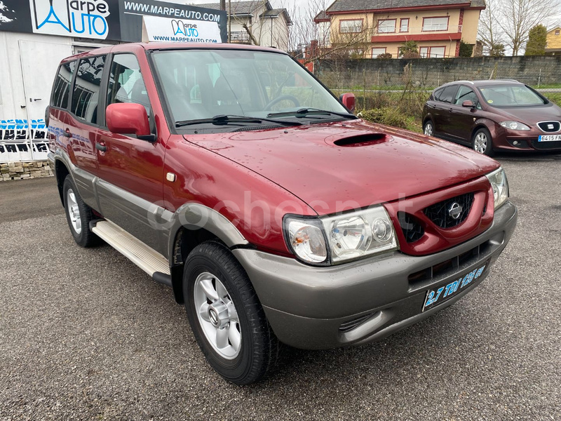 NISSAN Terrano II 2.7 TDi Luxury