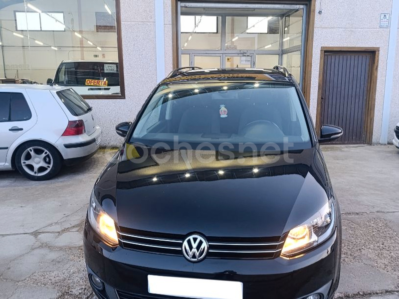 VOLKSWAGEN Touran 1.6 TDI Advance Bluemotion Tech