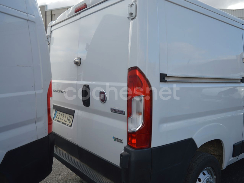 FIAT Ducato Furgon 35 Medio Alto 2.3 Mlijet