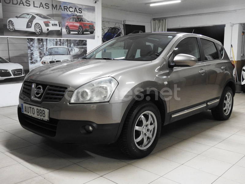 NISSAN QASHQAI 2.0 ACENTA 4x4