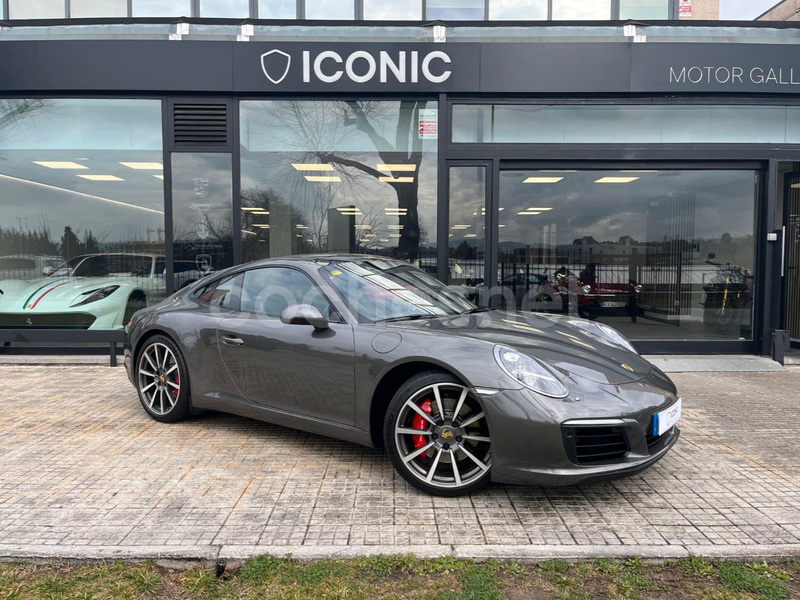 PORSCHE 911 Carrera S Coupe