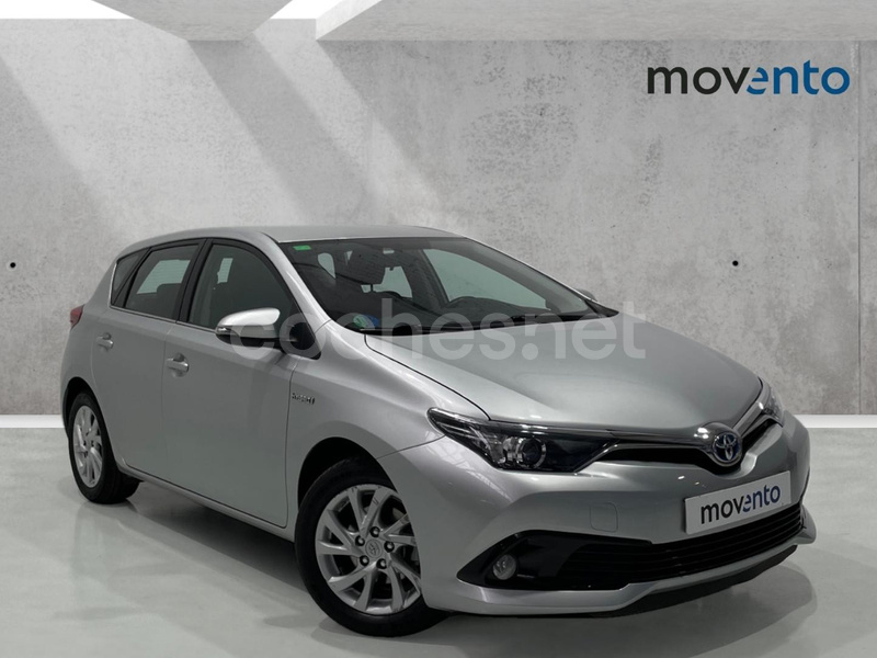 TOYOTA Auris 1.8 140H Hybrid Active