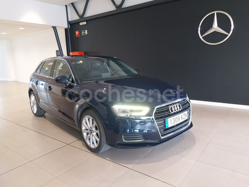 AUDI A3 30 TFSI S tronic Sportback