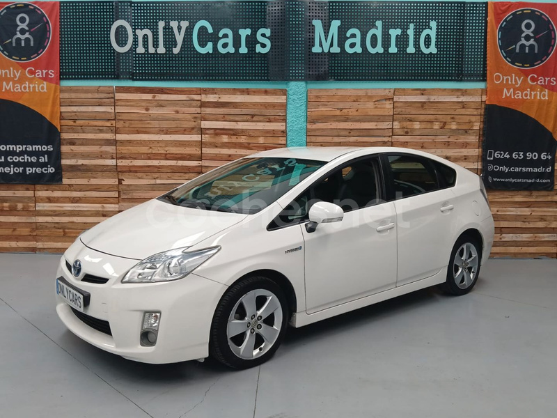 TOYOTA Prius 1.8 HSD ECO