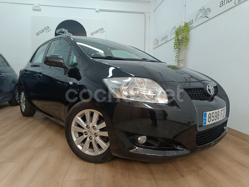 TOYOTA Auris 1.6 VVTi Dual Luna