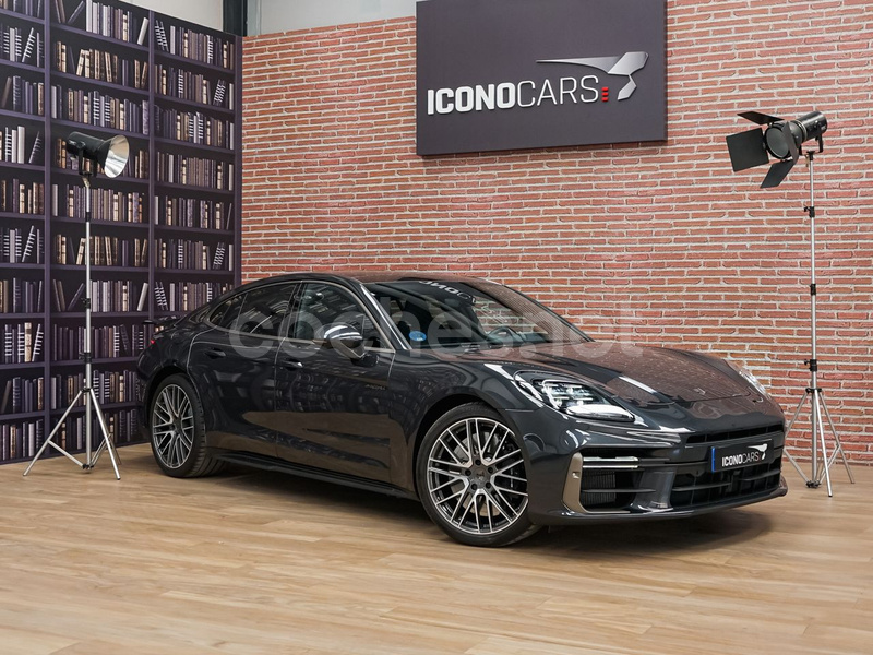 PORSCHE Panamera Turbo EHybrid