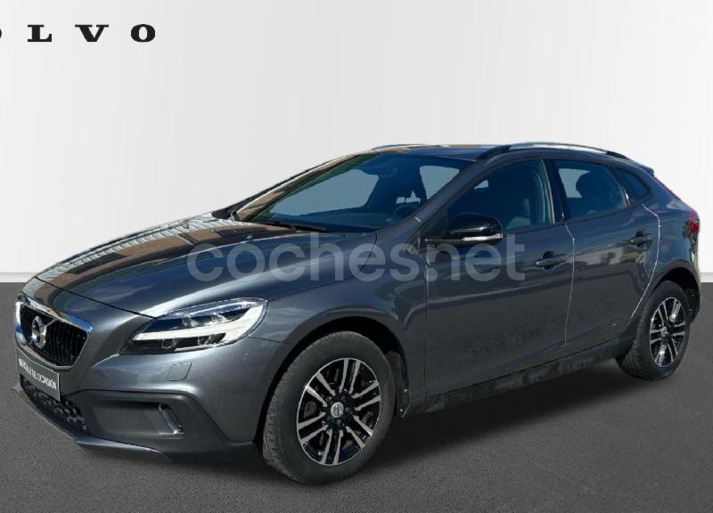 VOLVO V40 Cross Country 2.0 D2 Momentum