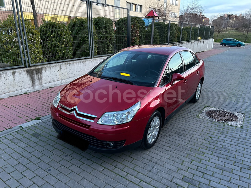 CITROEN C4 Sedán 1.6i 16v Collection