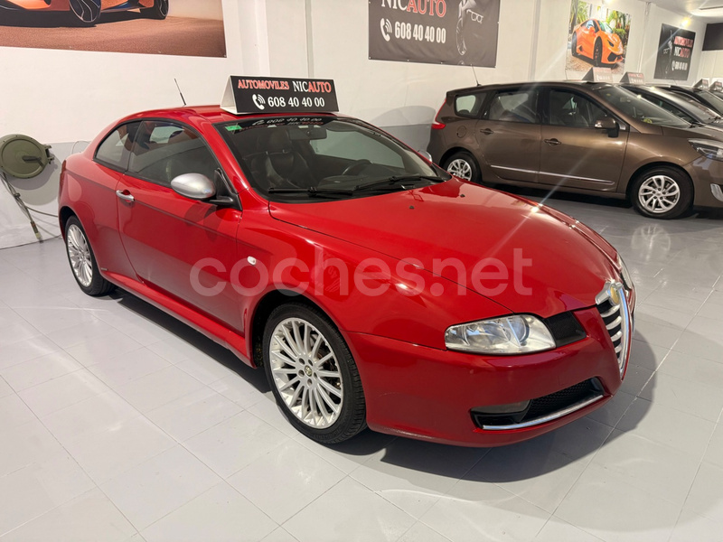 ALFA ROMEO GT 1.9 JTD Sport