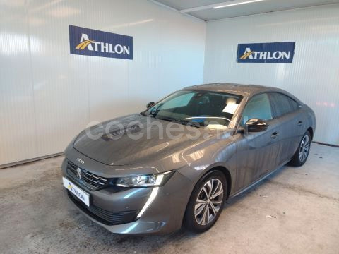 PEUGEOT 508 Allure HYBRID 225 eEAT8