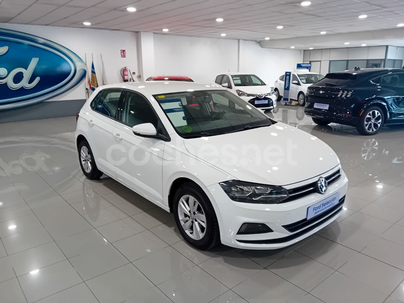 VOLKSWAGEN Polo Advance 1.0