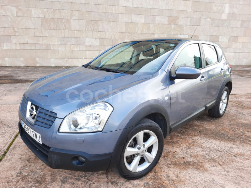 NISSAN QASHQAI 2.0 dCi TEKNA 4x4 AT