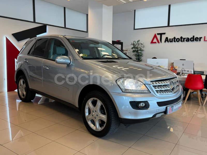 MERCEDES-BENZ Clase M ML 320 CDI