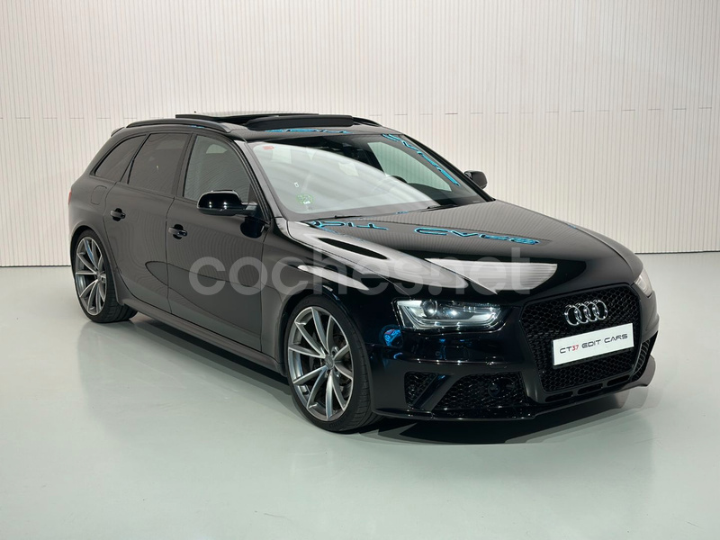AUDI RS4 Avant 4.2 FSI quattro