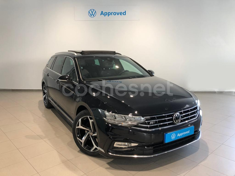 VOLKSWAGEN Passat Variant RLine 2.0 TDI DSG