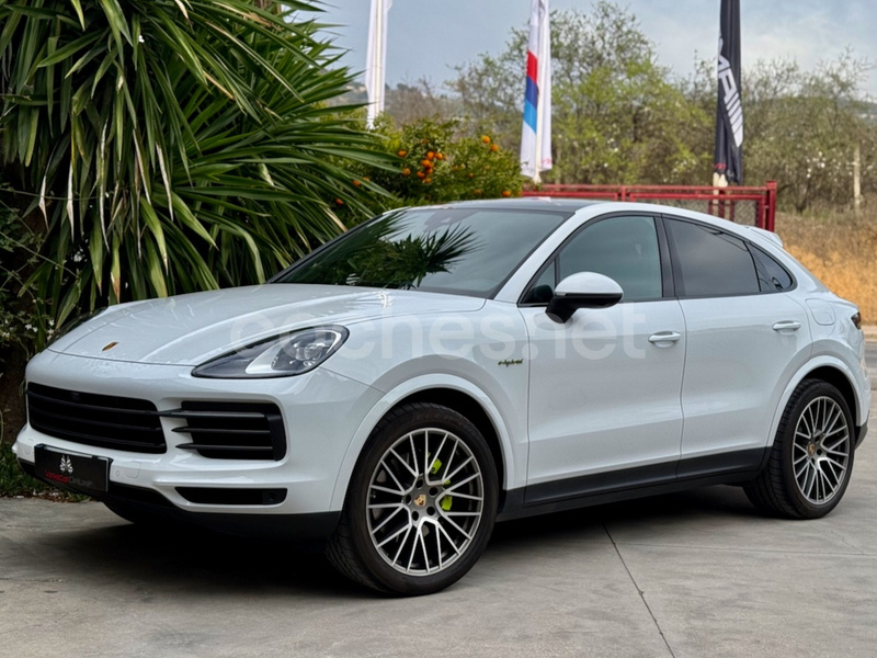 PORSCHE Cayenne Coupé EHybrid Platinum Edition