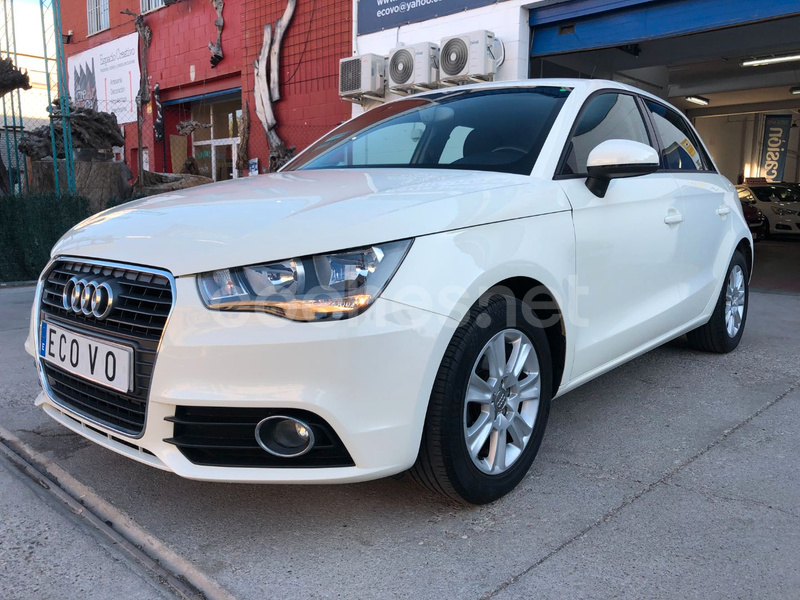 AUDI A1 Sportback 1.6 TDI S tronic Ambition