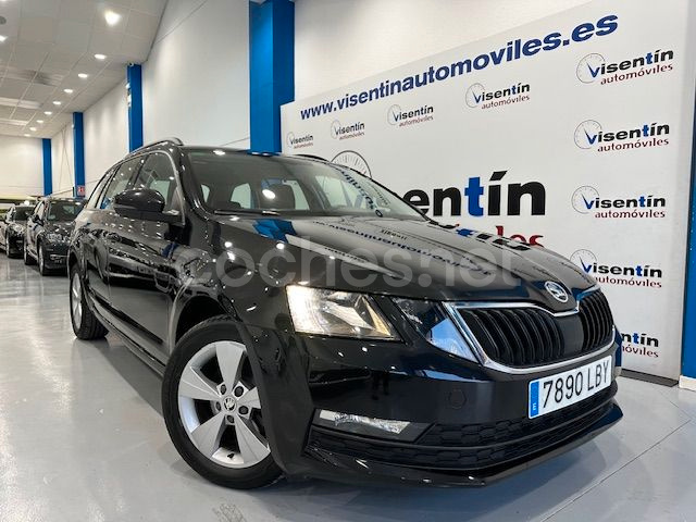 SKODA Octavia Combi 1.6 TDI CR Like