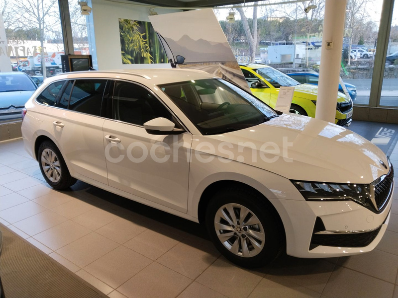 SKODA Octavia Combi 2.0 TDI 110kW150CV DSG Selection