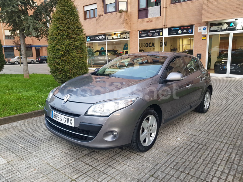 RENAULT Mégane Dynamique dCi 105 eco2