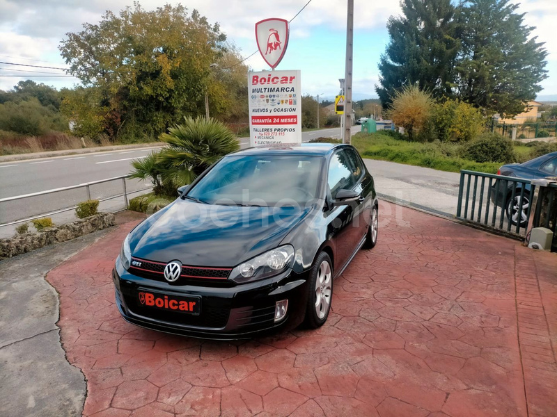 VOLKSWAGEN Golf VI 2.0 TSI GTI