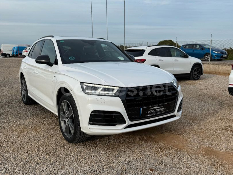 AUDI Q5 Black line 40 TDI quattro S tronic