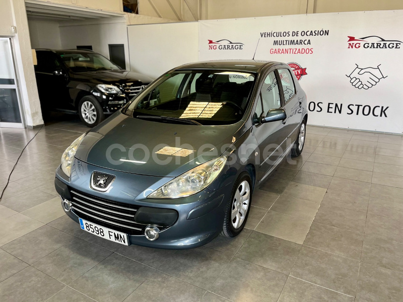 PEUGEOT 307 1.6 XT