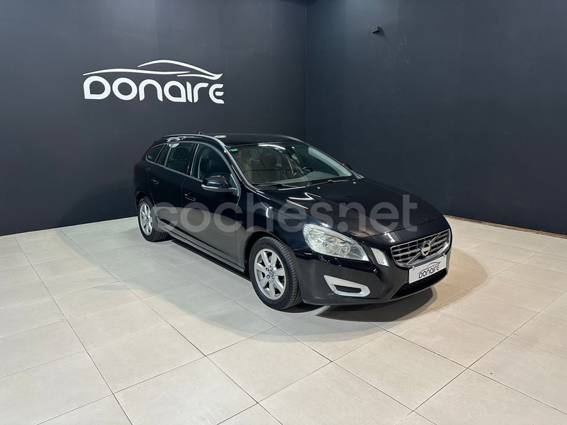 VOLVO V60 2.0 D4 Kinetic