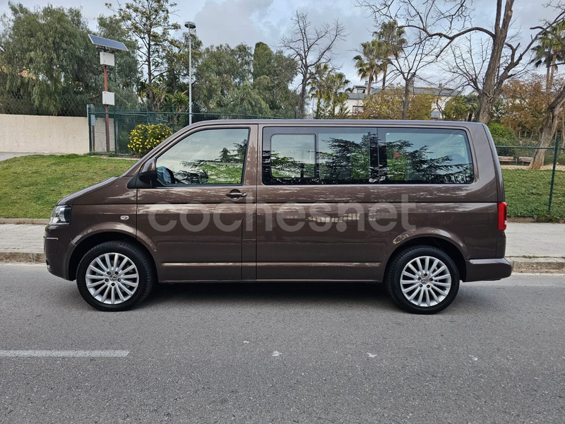 VOLKSWAGEN Multivan 2.0 BiTDI 180 DSG 4m Comfortline Edition