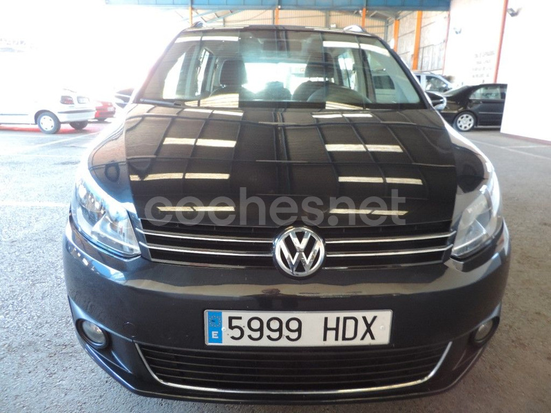 VOLKSWAGEN Touran 1.6 TDI Advance