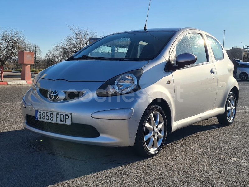 TOYOTA Aygo 1.4D Blue