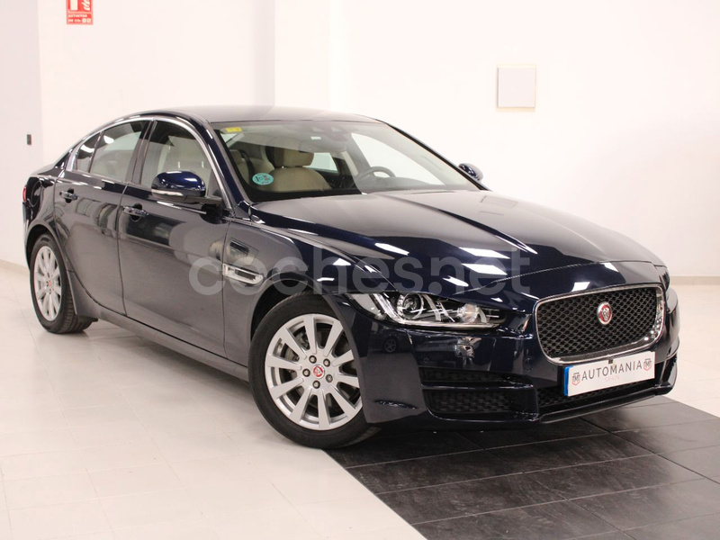 JAGUAR XE 2.0 Diesel Prestige Auto AWD